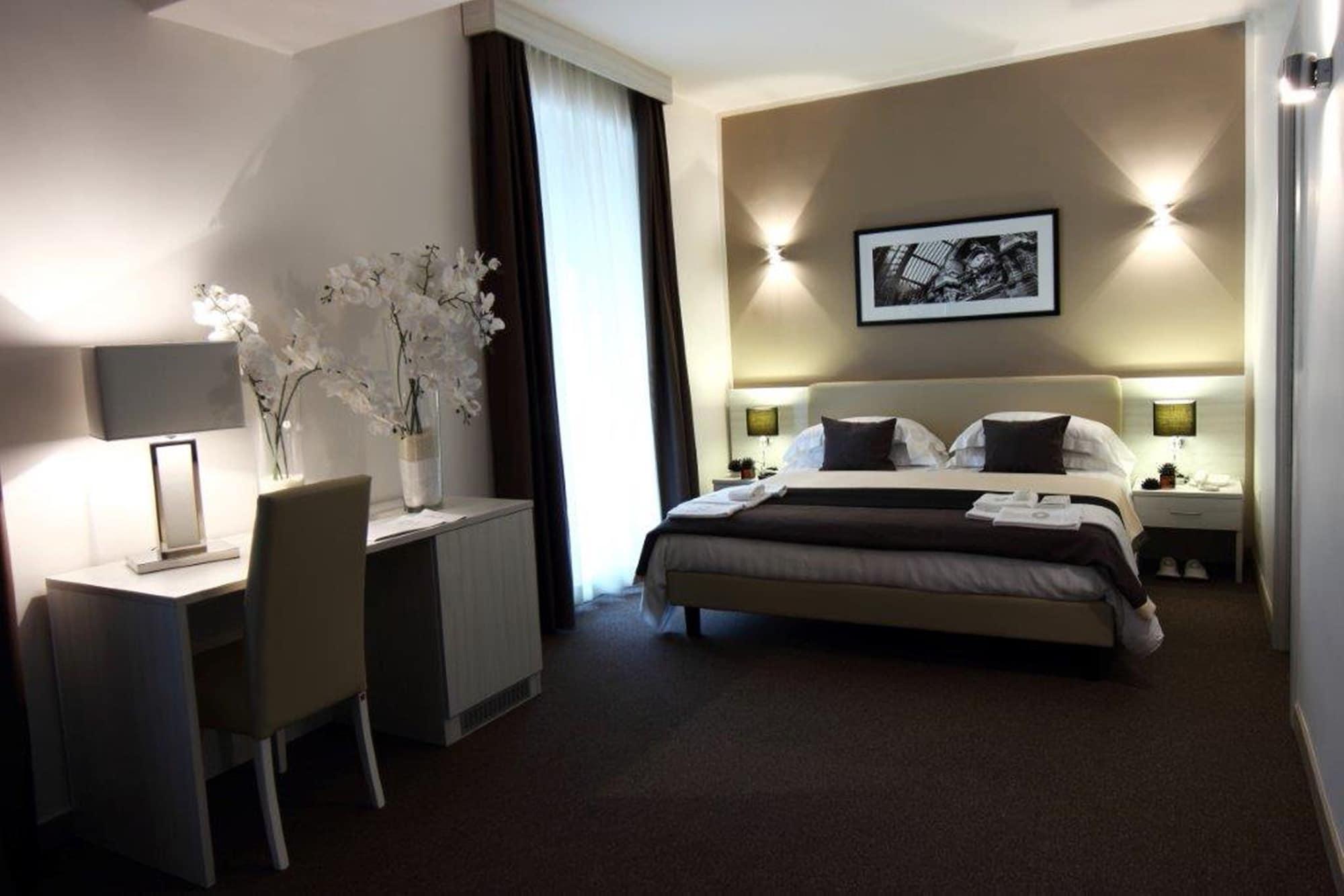 Stelle Hotel The Businest Napoli Eksteriør bilde