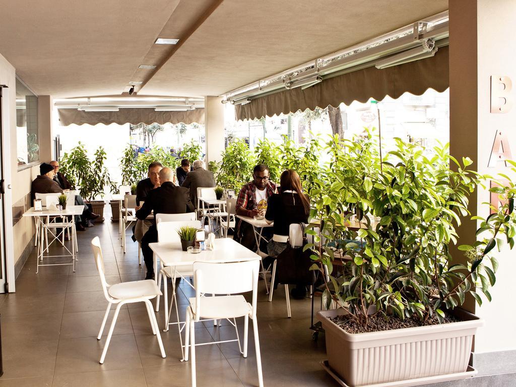 Stelle Hotel The Businest Napoli Eksteriør bilde